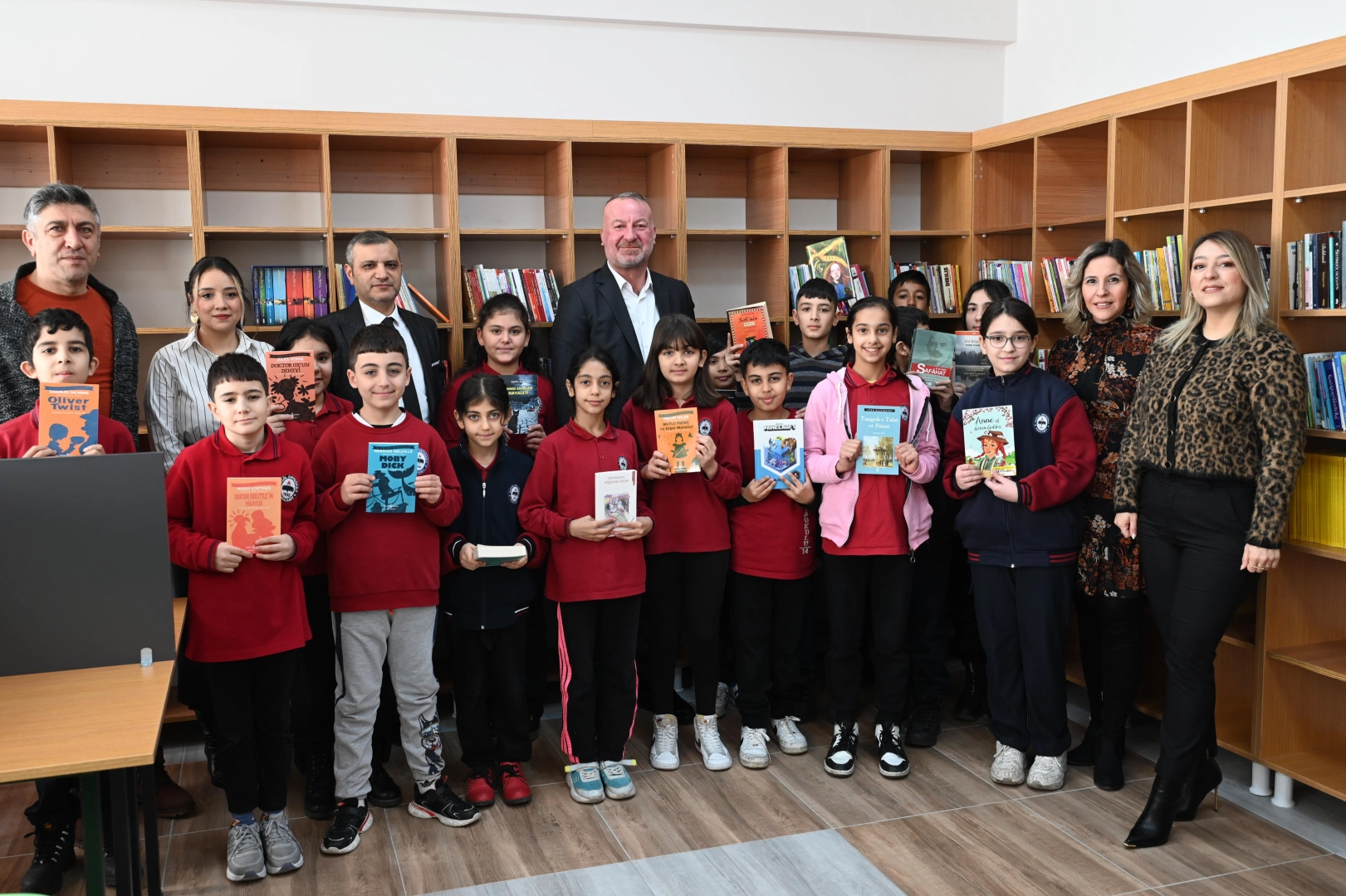 Bursa Karacabey Belediyesi'nden eğitime öncü destek!